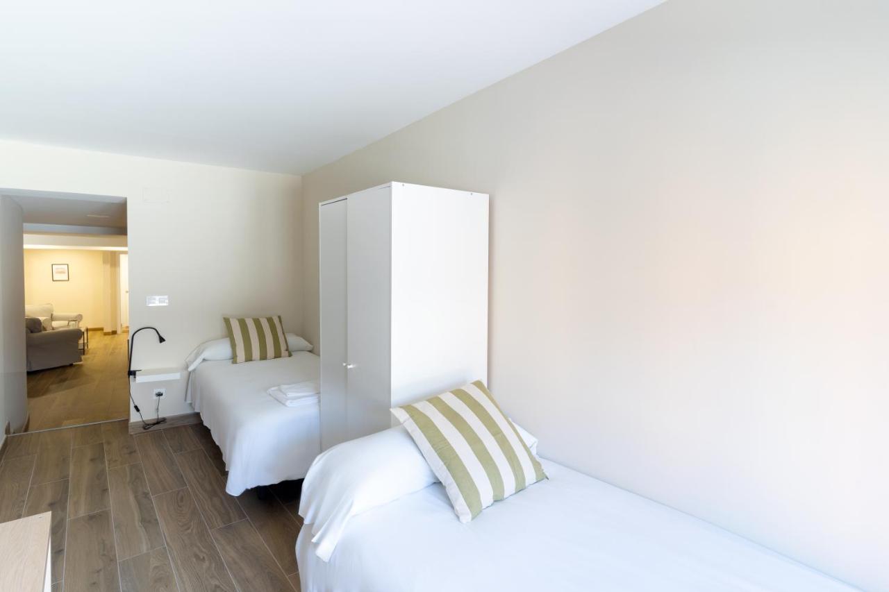 Housing Leon Azabacheria 1A, 1B, 2A, 2B מראה חיצוני תמונה